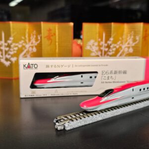 KATO 12-003 旅するNゲージ E6系新幹線「こまち」 車頭擺設一輛