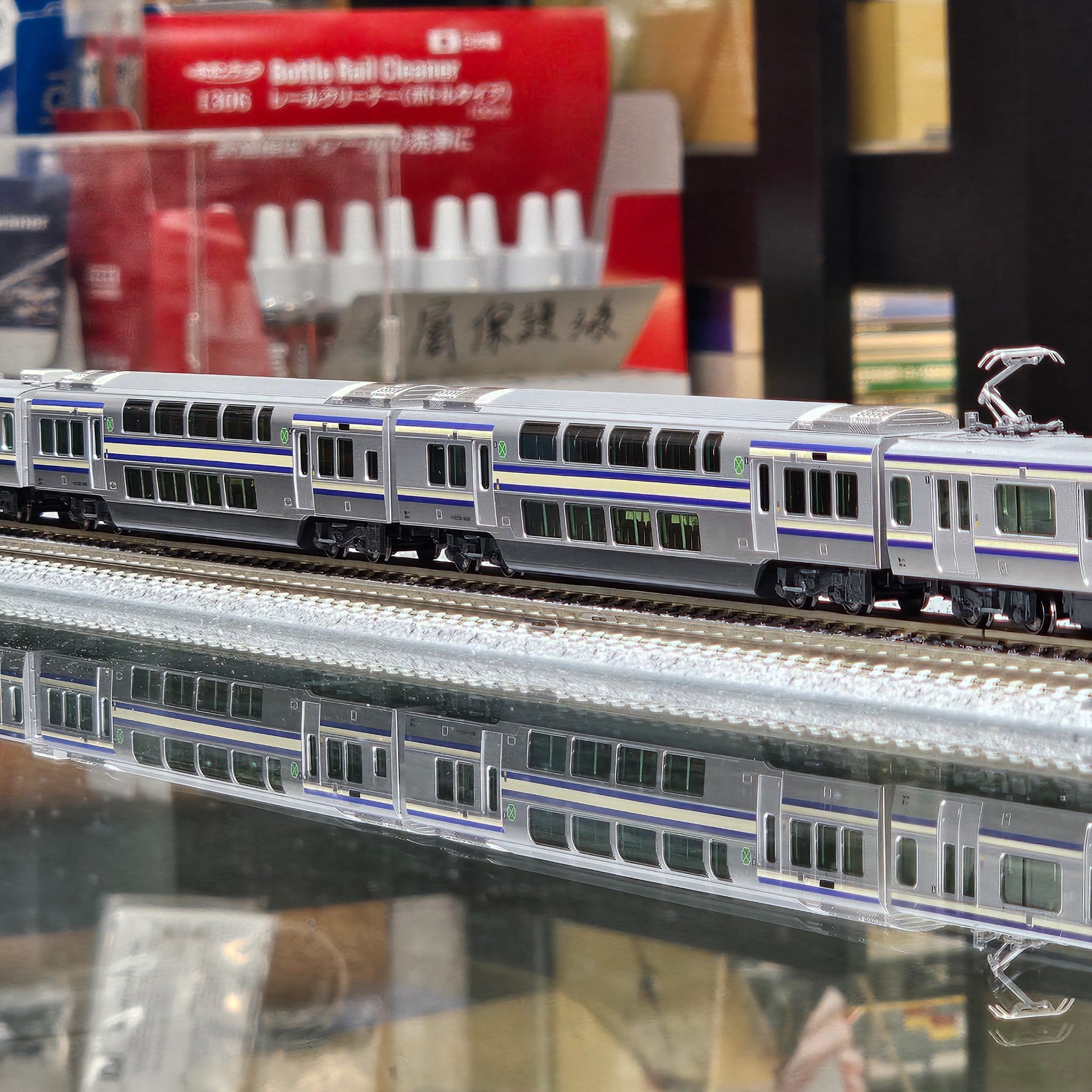 KATO 10-1702S〜1704 E235系1000番台 横須賀・総武快速線 KATO E235系1000番台横須賀・総武快速線 基本セット(4両) 品番