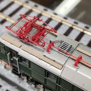 HOBBY TRAIN H2892 BR E17 DB (Green) Ep.III Deutsche Bundesbahn