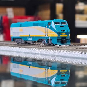 KATO USA 176-6042 GE P42 VIA Rail Canada 車號#901