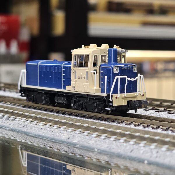 MICROACE A7512 DD16-20 大宮工場タイプ（青＋クリーム）