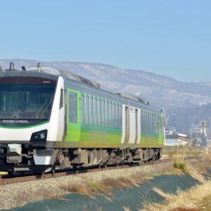 KATO 10-1368 HB-E300系 ｢ﾘｿﾞｰﾄﾋﾞｭｰふるさと｣2両ｾｯﾄ