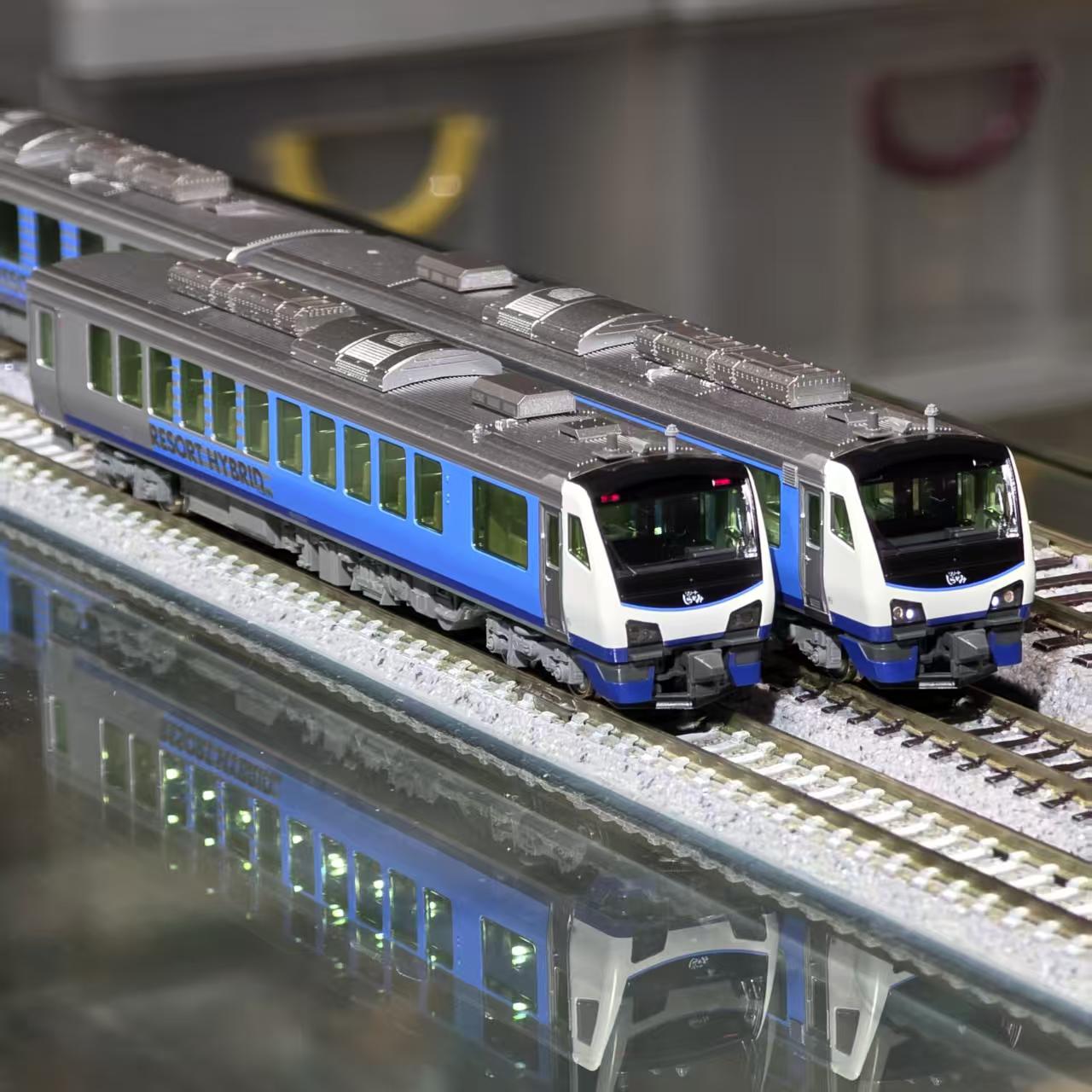 KATO 10-1367 HB-E300系｢ﾘｿﾞｰﾄしらかみ｣ (青池編成) 4両- Khaho Store