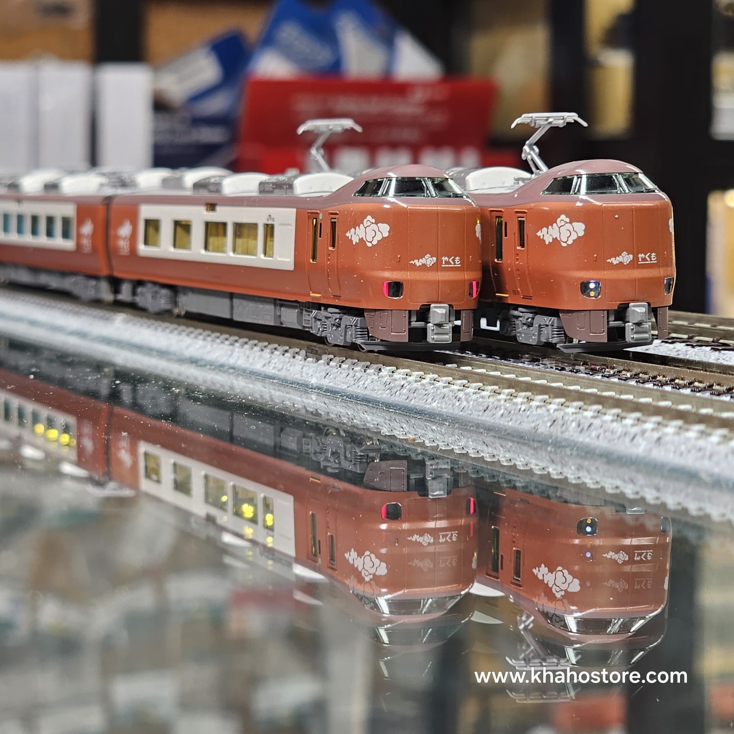 KATO 10-2000 273系「やくも」8両セット【特別企画品】 10-2000 273系「やくも」 8両セット【特別企画品】 - Nゲージ