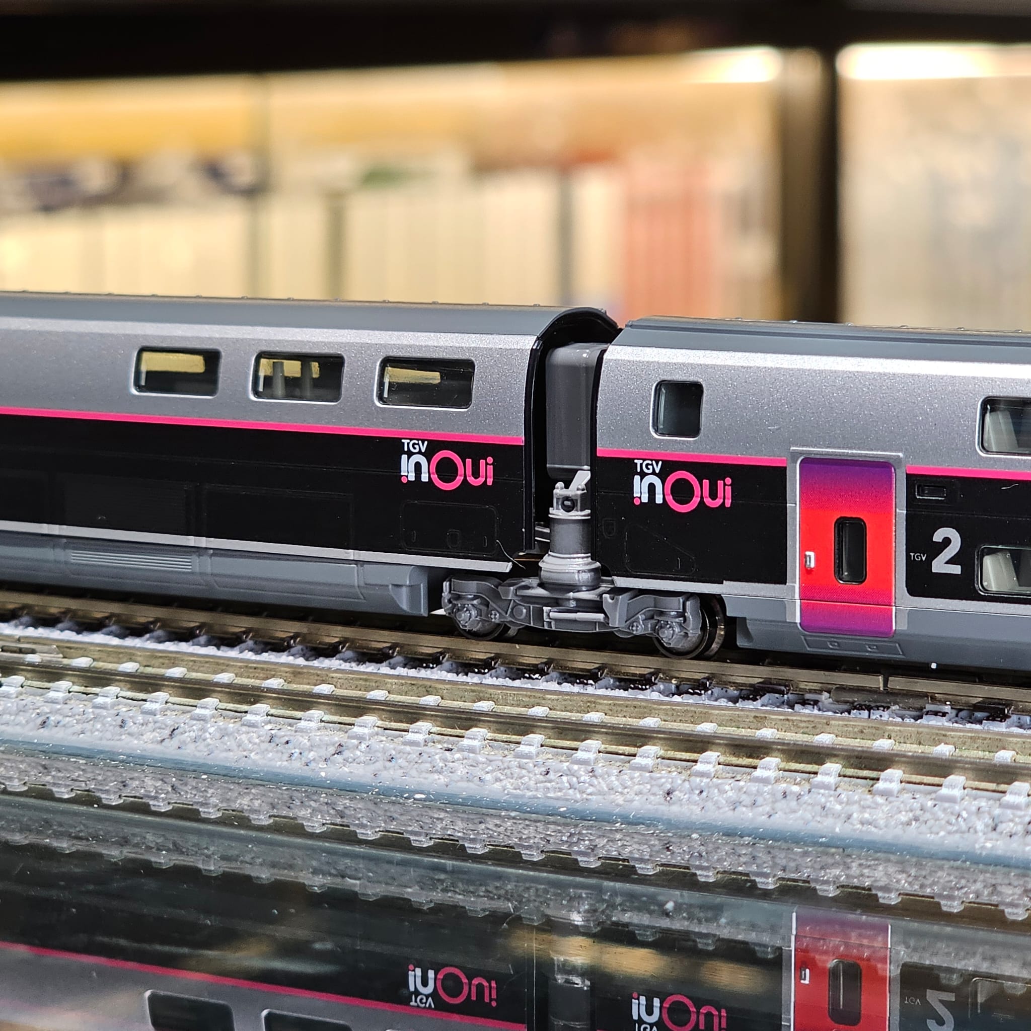 KATO 10-2131 / 10-2132 TGV Euroduplex“inOui” 2 KATO 10-2131 / 10-2132 TGV Euroduplex“inOui”