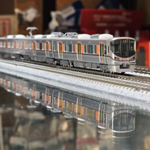 KATO 10-1988+1989 323系大阪環状線 基本3両+增結5両 9 KATO 10-1988 323系大阪環状線 基本3両