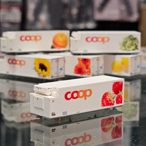 MINITRIX 66583 "N" Accessory Set of Refrigerated Containers 冷藏集裝箱套裝