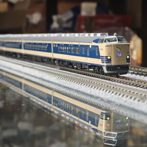 KATO 10-1717 581系 (スリットタイフォン) 7両基本 5 KATO 10-1717 581系 (スリットタイフォン) 7両基本