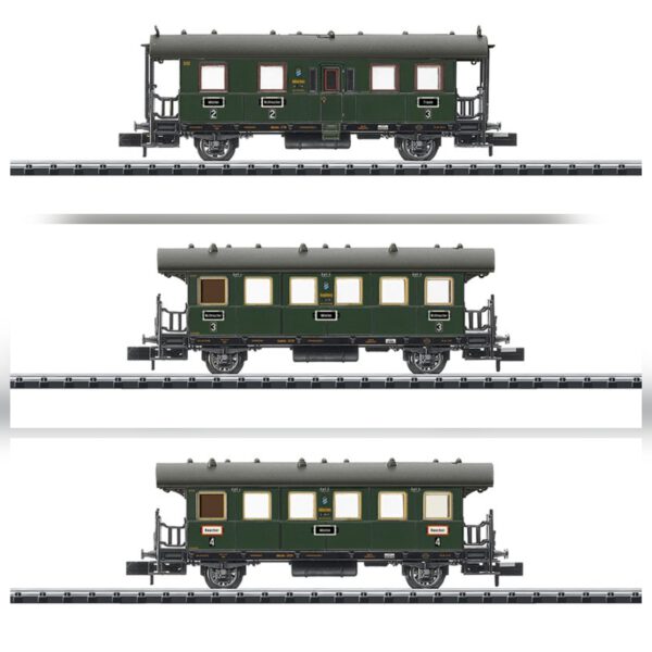 MINITRIX (Bay 10) Passenger Car