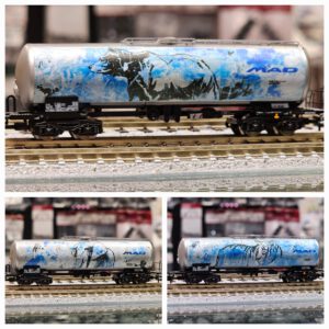 ARNOLD HN6687 D-BAS, 3-piece set of tank wagons "MAD" 5 ARNOLD HN6687 D-BAS, 3-piece set of tank wagons