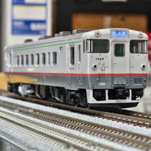 TOMIX HO-439 JR 氣動車 キハ40-1700形 （宗谷線急行色）