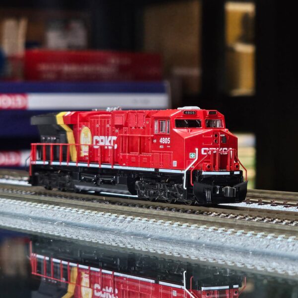 KATO 176-8956 N GE ES44AC CPKC #4805 加拿大太平洋堪薩斯城鐵路公司