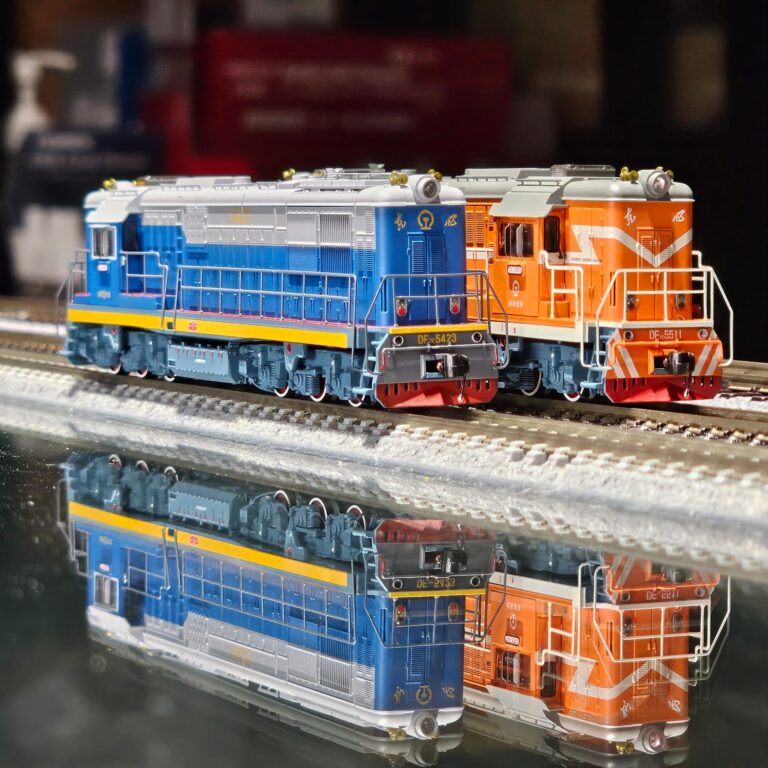 長鳴N 東風7C型柴油機車- Khaho Store 咔好鐵道模型店