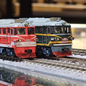 長鳴 N 東風7D (DF7D) 山區型內燃機車