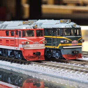 長鳴 N 東風7D (DF7D) 山區型內燃機車