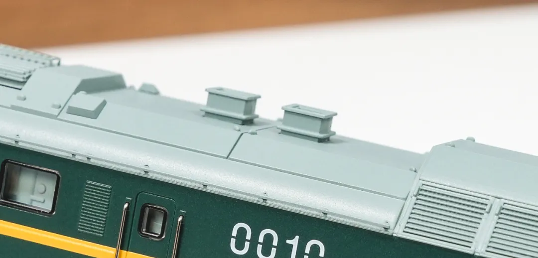 長嗚 N 東風7D型柴油機車