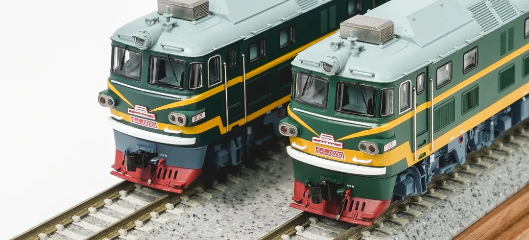 長嗚 N 東風7D型柴油機車