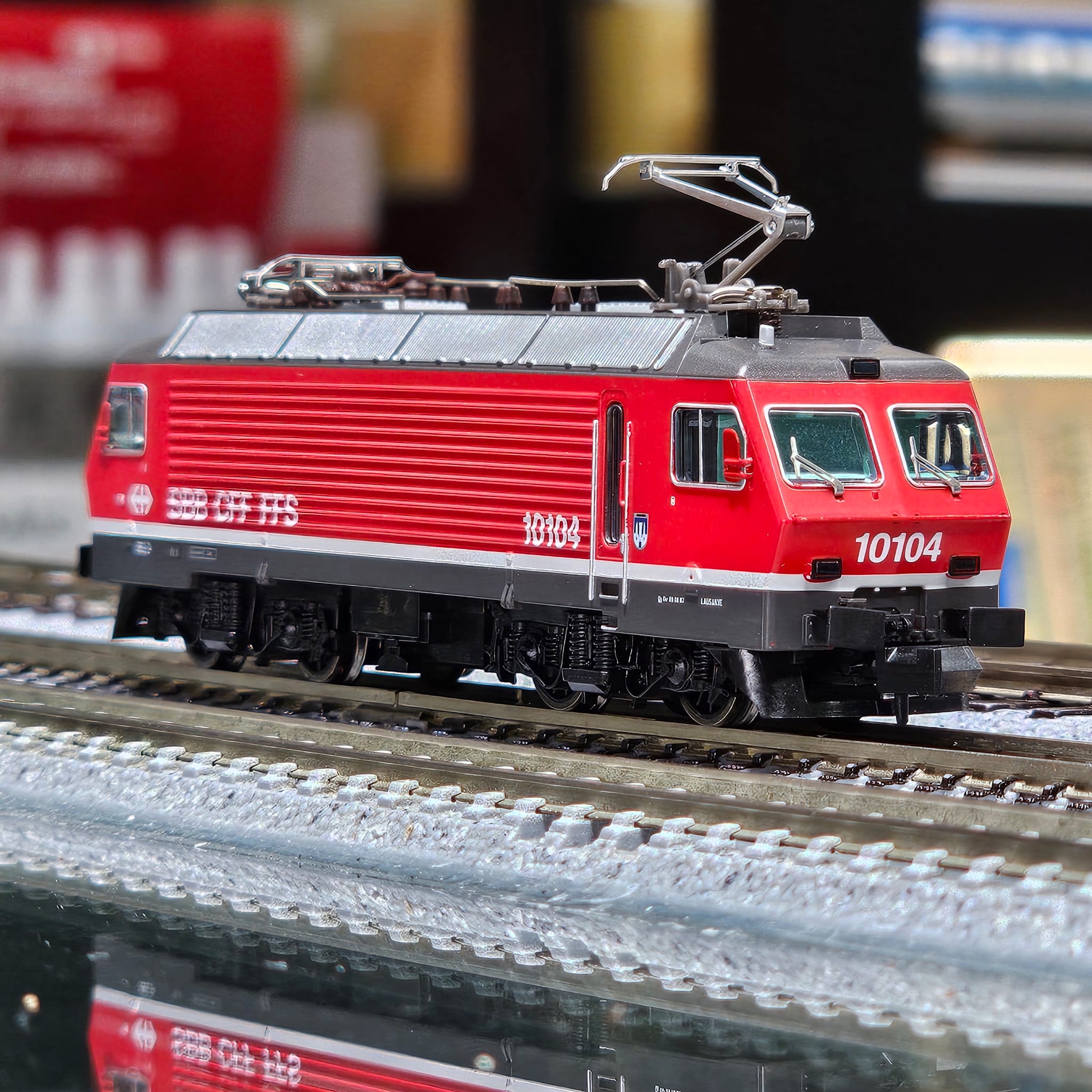 HOBBY TRAIN H28405 N Re 446 10104 1 HOBBY TRAIN H28405 N Re 446 10104