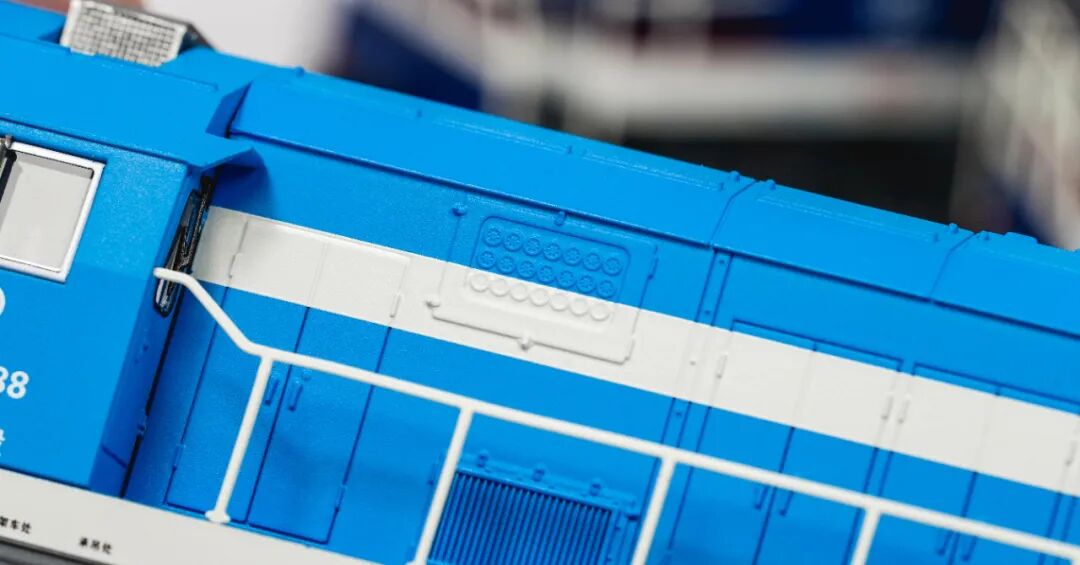 長嗚 N DF5 東風5型內燃機車 31 長嗚 N DF5 東風5型內燃機車
