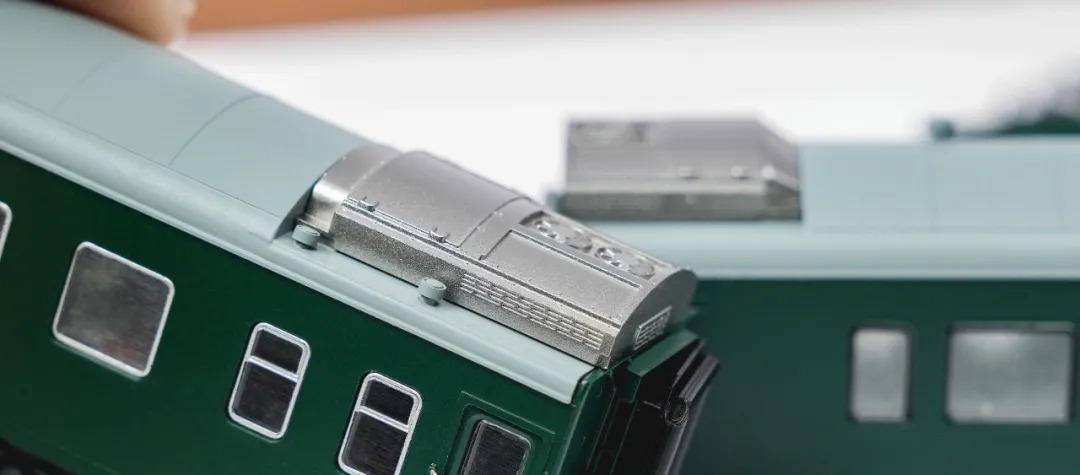 <新品預訂> 長嗚N 中國鐵路25G型客車 (預訂送原廠磁控室內燈) 14 <新品預訂> 長嗚N 中國鐵路25G型客車 (預訂送原廠磁控室內燈)