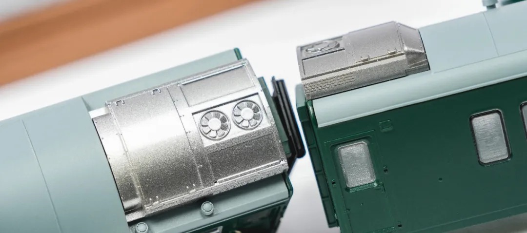 <新品預訂> 長嗚N 中國鐵路25G型客車 (預訂送原廠磁控室內燈) 15 <新品預訂> 長嗚N 中國鐵路25G型客車 (預訂送原廠磁控室內燈)