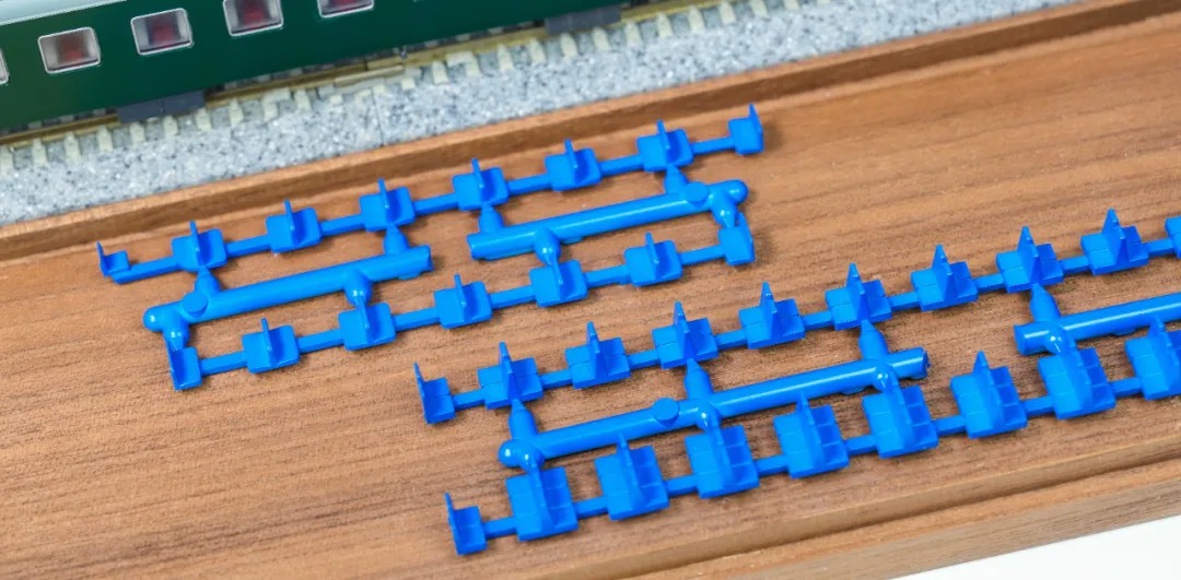 <新品預訂> 長嗚N 中國鐵路25G型客車 (預訂送原廠磁控室內燈)