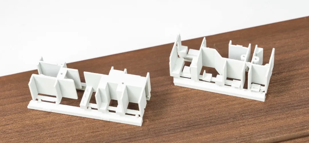 <新品預訂> 長嗚N 中國鐵路25G型客車 (預訂送原廠磁控室內燈) 23 <新品預訂> 長嗚N 中國鐵路25G型客車 (預訂送原廠磁控室內燈)