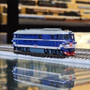 長鳴 N 北京型內燃機車 (小北京）