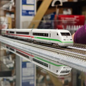 FLEISCHMANN N ICE 2 CLASS 402