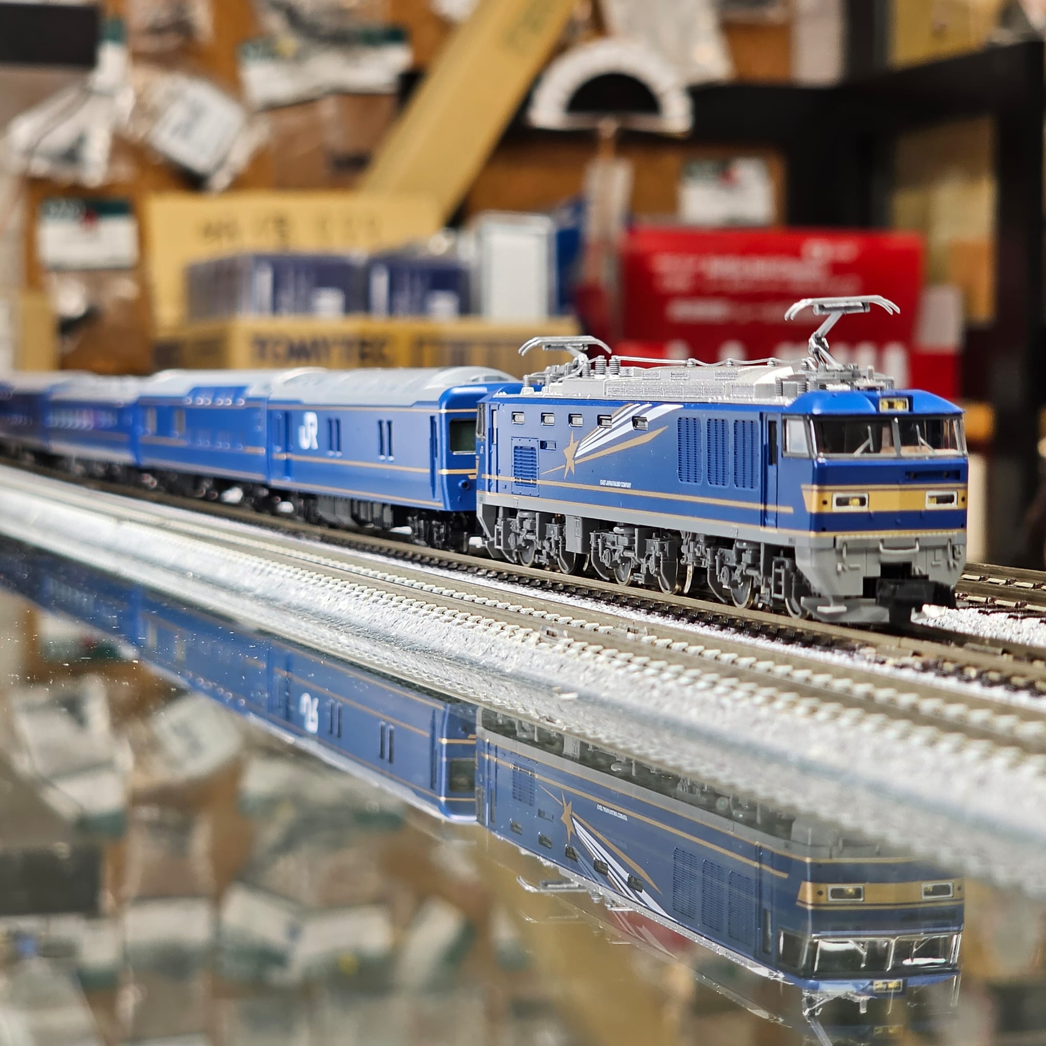 TOMIX JR 24系25形特急寝台客車(北斗星・混成編成)98870+98871+7111 JR EF510-500形電気機関車 3 TOMIX JR 24系25形特急寝台客車(北斗星・混成編成)+ 7111 JR EF510-500形電気機関車