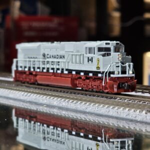 加拿大太平洋鐵路 KATO 176-8543 (N)EMD SD70ACU 前端車燈(CP) #7022