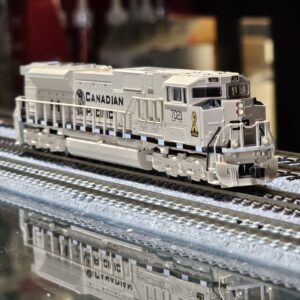 加拿大太平洋鐵路 KATO 176-8542 (N)EMD SD70ACU 前端車燈(CP) #7021