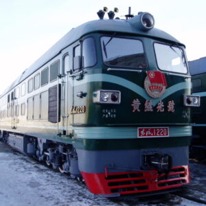 <遠期預訂> 長鳴 HO 比例 DF4B 合金車殼 車門可開 22 <遠期預訂> 長鳴 HO 比例 DF4B 合金車殼 車門可開