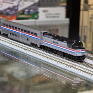 KATO 106-3530 106-3531 Amtrak® F40PH & Superliner® Phase III 機車+雙層客車 基本4両+増結6両 (輔助燈附)