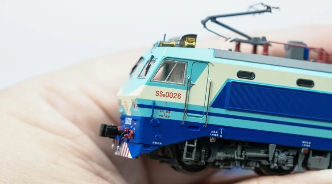 預訂 長鳴 SS8 2025年版本 ( 4/12/2025 16:00 截止預訂) 9 預訂 長鳴 SS8 2025年版本 ( 4/12/2025 16:00 截止預訂)