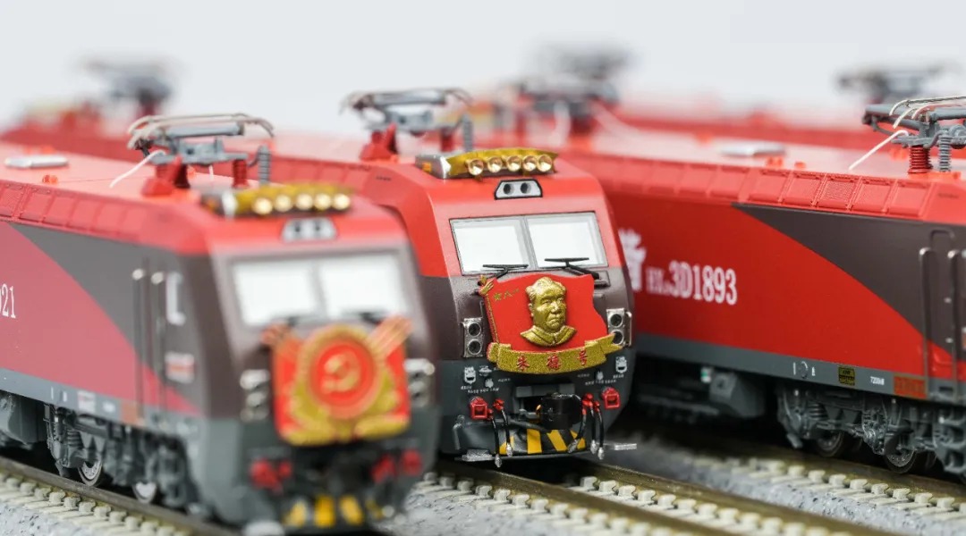 長鳴 HXD3D 和諧3D型電力機車 偉人機車系列 2025年版本