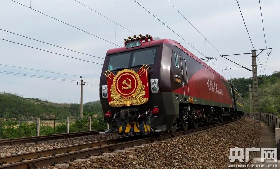 長鳴 HXD3D 和諧3D型電力機車 偉人機車系列 2025年版本