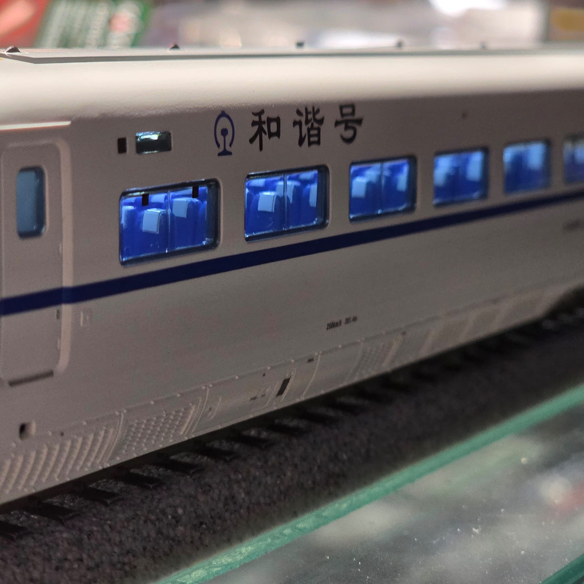 CMR HO比例 和諧號CRH2A型動車組 4001 廣鐵局 廣州動車段 8輛 7 CMR HO比例 和諧號CRH2A型動車組 4001 廣鐵局 廣州動車段 8輛