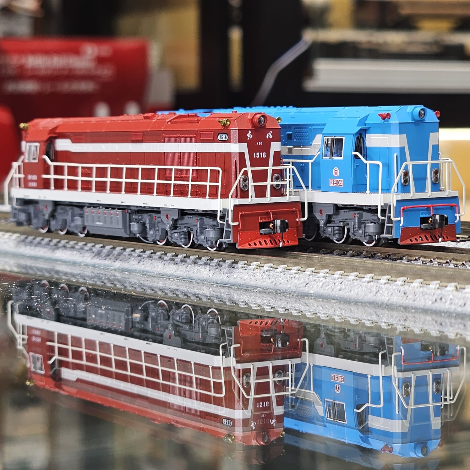 長嗚 N DF5 東風5型內燃機車 1 長嗚 N DF5 東風5型內燃機車