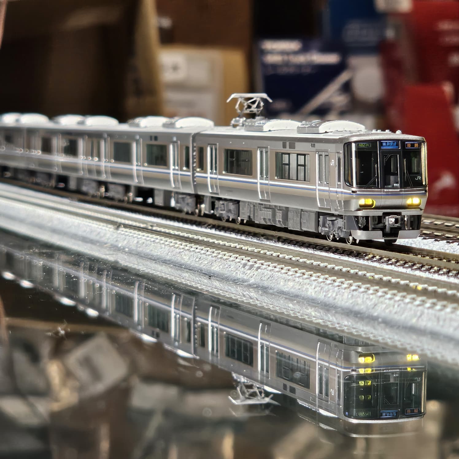 KATO 10-1899 223系2000番台<新快速> 8両 2 KATO 10-1899 223系2000番台 8両