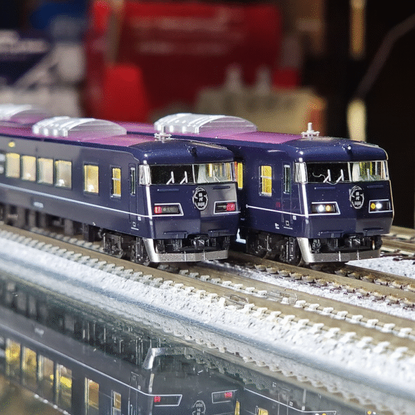 TOMIX 98714 JR 117-7000系電車(WEST EXPRESS 銀河)セット- Khaho