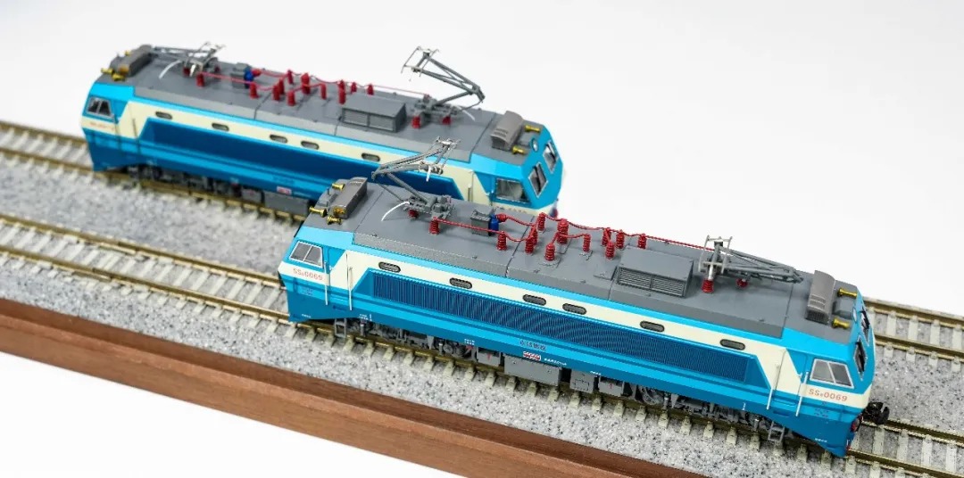 預訂 長鳴 SS8 2026年版本 第2批 全新車號 (8/1/2026 15:00 截止預訂) 16 預訂 長鳴 SS8 2026年版本 第2批 全新車號 (8/1/2026 15:00 截止預訂)