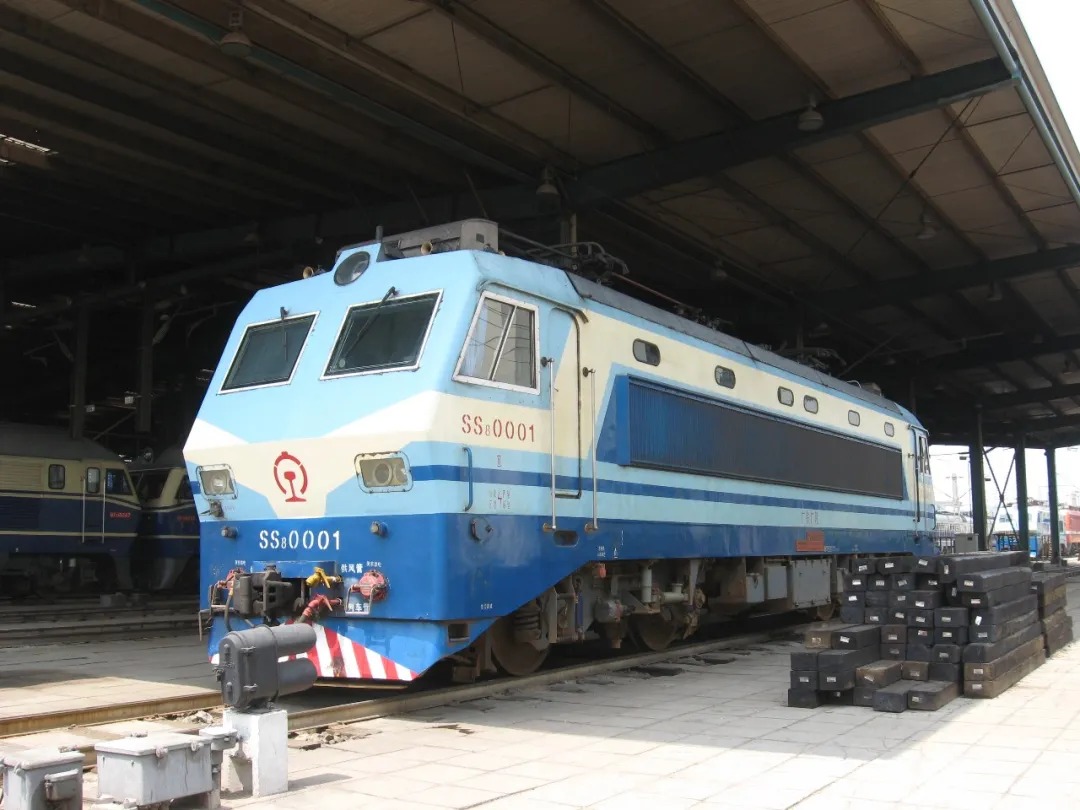 預訂 長鳴 SS8 2026年版本 第2批 全新車號 (8/1/2026 15:00 截止預訂) 7 預訂 長鳴 SS8 2026年版本 第2批 全新車號 (8/1/2026 15:00 截止預訂)