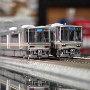 TOMIX 97631 JR 223-2000系近郊電車（1次車・転落防止幌付・8両編成）