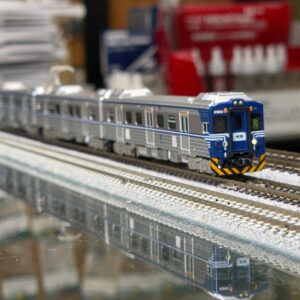 三鶯重工 EMU600 無階化8輛 S010 S011A