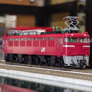 TOMIX HO-2040 JR EF81形電気機関車（双頭形連結器）