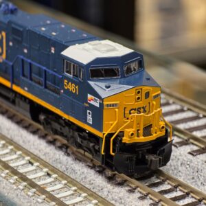 KATO 176-8963 N GE ES40DC CSX (Seaboard ) #5461