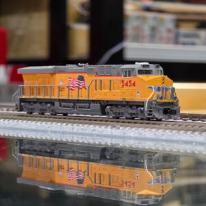 KATO 176-8966 N GE ES44AC Union Pacific #5454