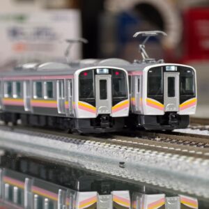 TOMIX 98165 JR E129-100系電車（後期型・雙集電弓車）2輛