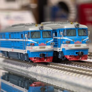 中車長鳴 N 比例（1/150）「大北京」北京型專運用內燃機車 "國家領袖專屬牽引機"